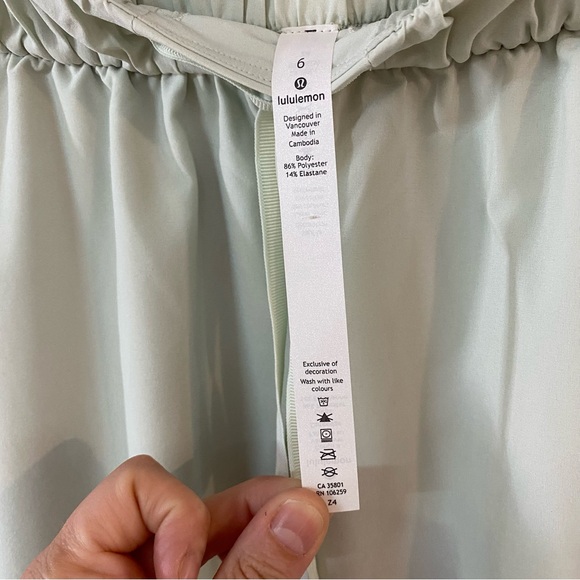 LULULEMON Time To Flounce Skirt Sz 6 NWT Springtime - Picture 3 of 6